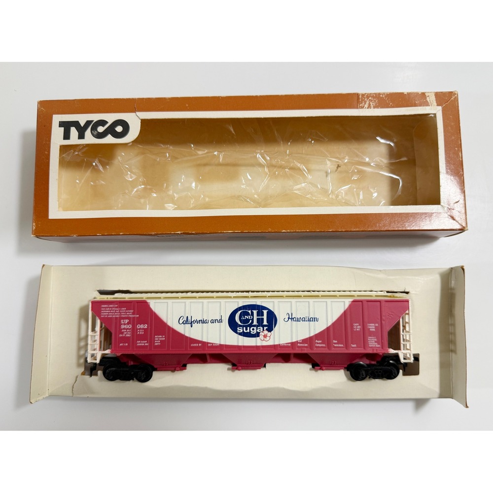 Tyco C&H Sugar Hopper Train Car Kids HO Scale Pink White Vintage UP 960 082